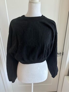 ALO Cropped Black Crewneck Sweatshirt - Women's Top